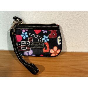 Dooney & Bourke Slim Wristlet Signature Floral Varsity EUC